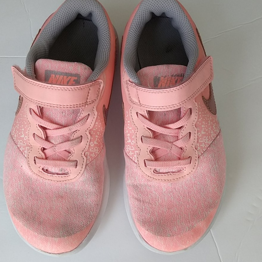 Nike Flex Contac Tennis Shoes